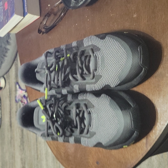 Adidas - Picture 1 of 3